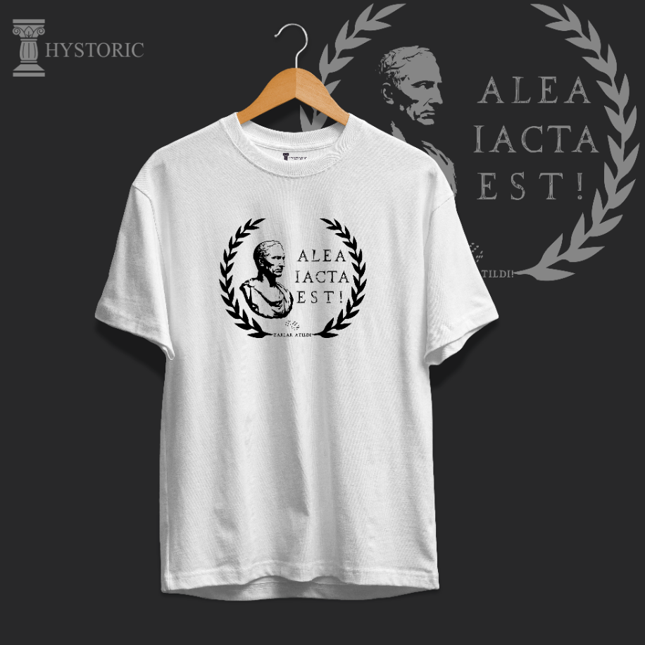"Alea Iacta Est." Baskılı Oversize T-Shirt